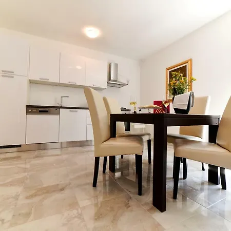 Apartman Hertz Imotski Exterior photo